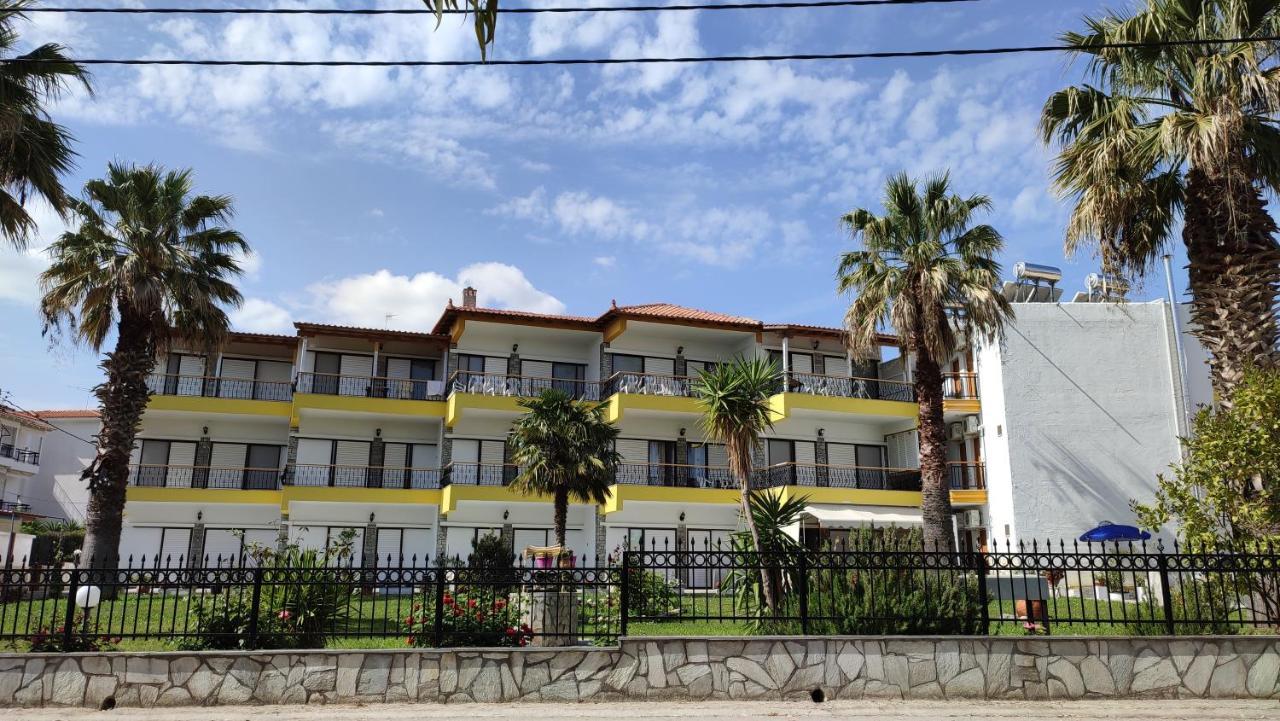 Villa Christina Sea Side A Hanioti Exterior photo