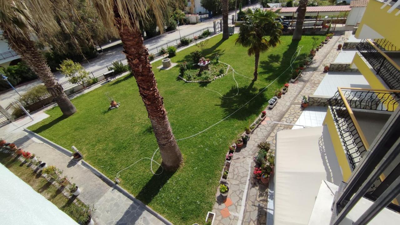 Villa Christina Sea Side A Hanioti Exterior photo