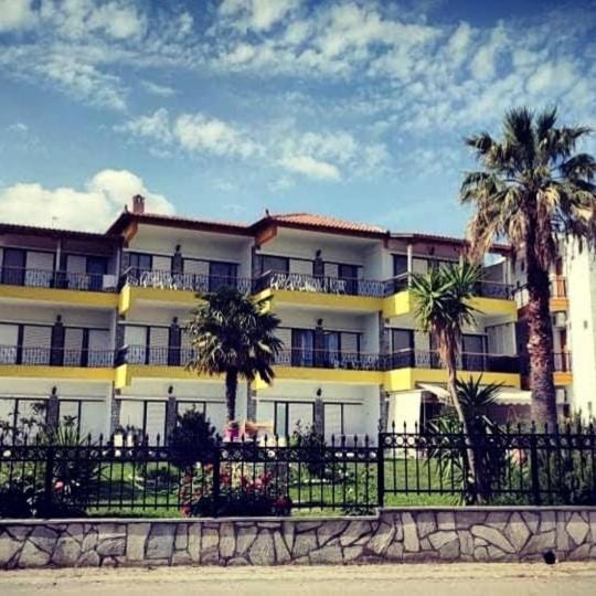 Villa Christina Sea Side A Hanioti Exterior photo